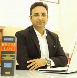 Uplatz profile picture of Nitin Shokeen